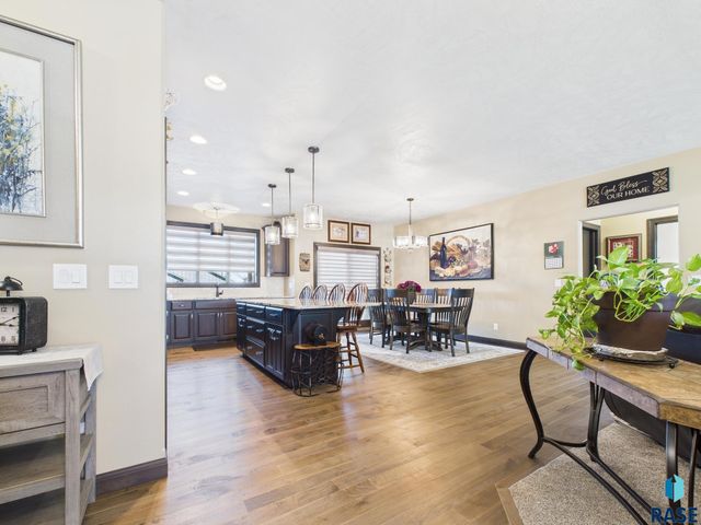 5404 S Coneflower Cir Circle, Sioux Falls, SD 57108