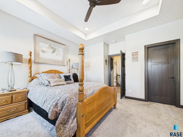 5404 S Coneflower Cir Circle, Sioux Falls, SD 57108