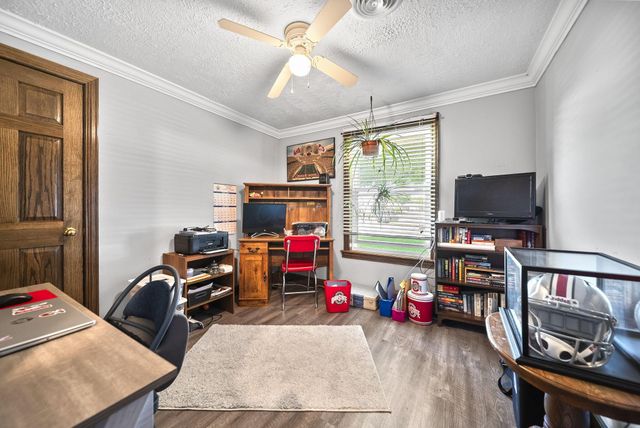 320 Apache Drive, Circleville, OH 43113