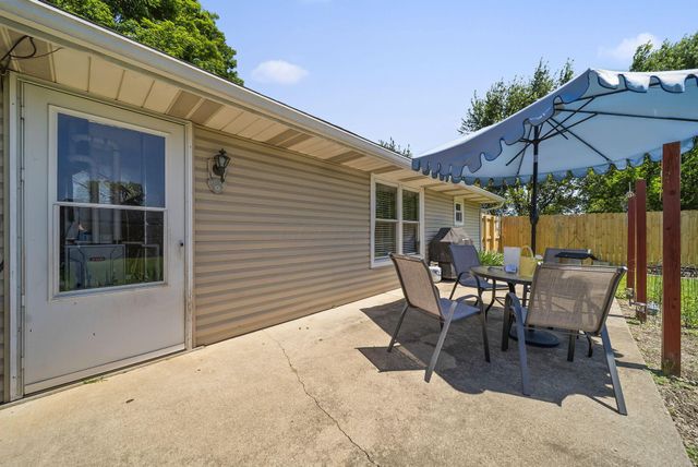 320 Apache Drive, Circleville, OH 43113
