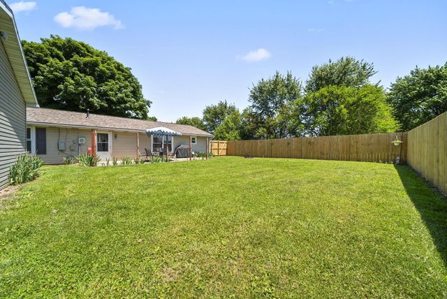 320 Apache Drive, Circleville, OH 43113