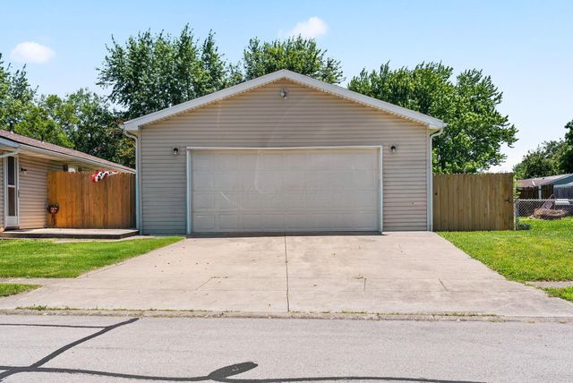 320 Apache Drive, Circleville, OH 43113