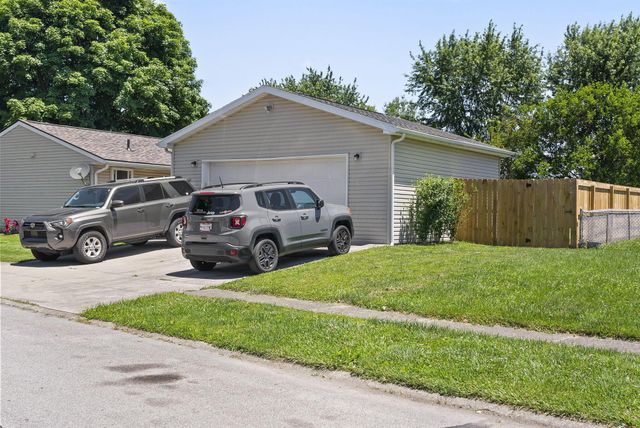 320 Apache Drive, Circleville, OH 43113