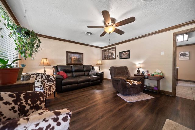 320 Apache Drive, Circleville, OH 43113
