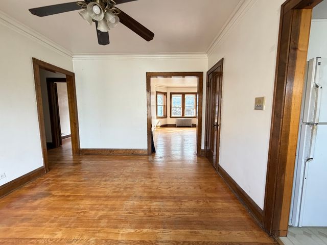 4208 W Cullom Avenue 2, Chicago, IL 60641