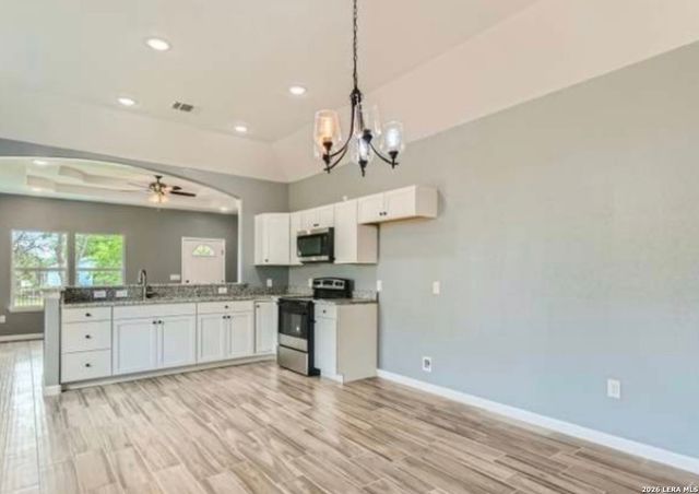 479 Corliss, San Antonio, TX 78220