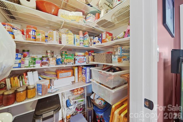 7813 Red Robin Trail, Denver, NC 28037