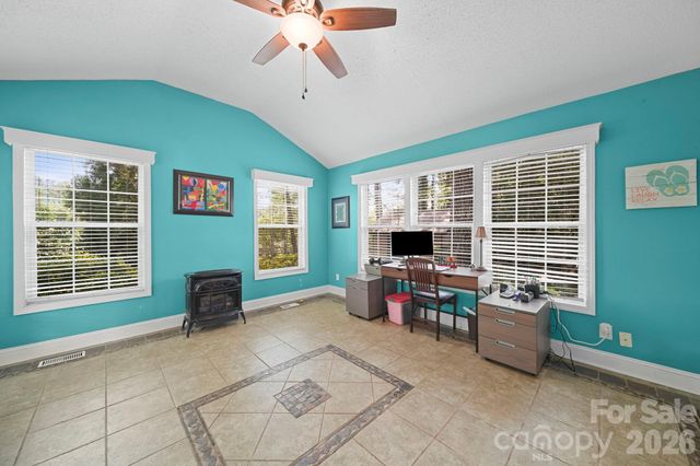 7813 Red Robin Trail, Denver, NC 28037