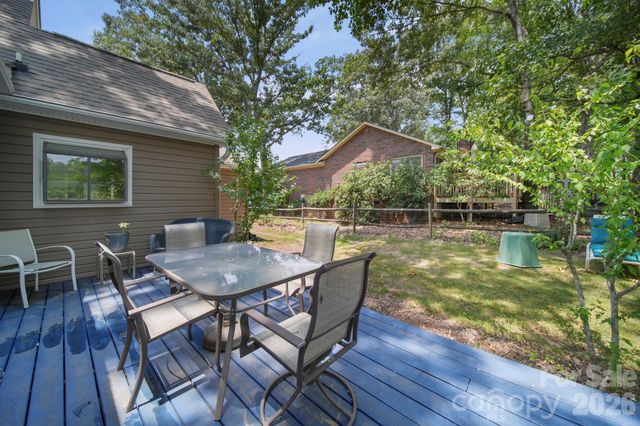 7813 Red Robin Trail, Denver, NC 28037