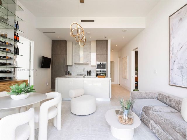 2669 S Bayshore Dr 804N, Miami, FL 33133