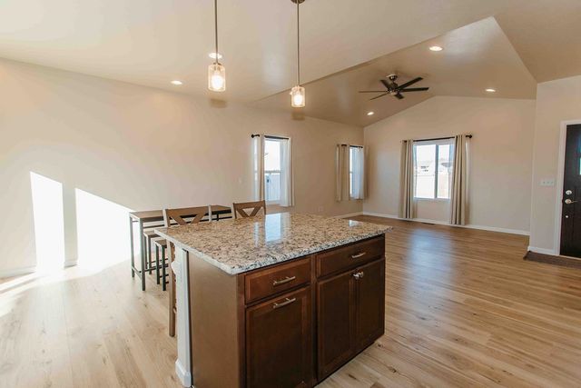 1357 Fivemile Creek Avenue, Montrose, CO 81401