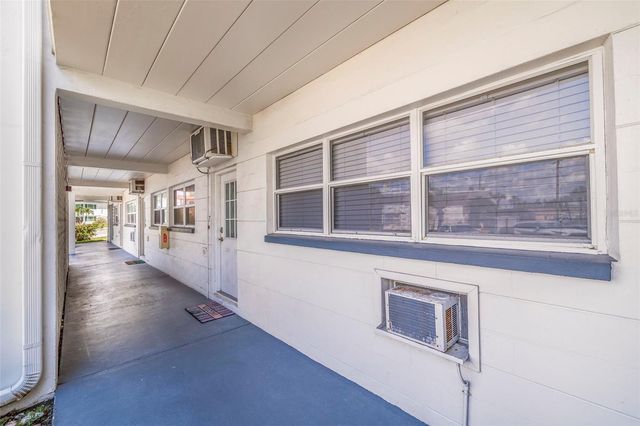 7050 SUNSET WAY 7, St Pete Beach, FL 33706