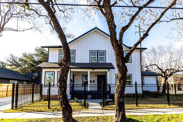 102 Marsden St 4, Houston, TX 77011
