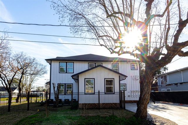 102 Marsden St 4, Houston, TX 77011