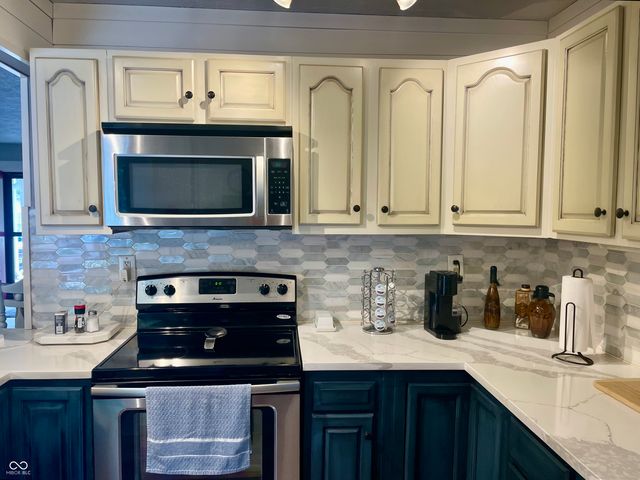 912 Golden Court, Greencastle, IN 46135