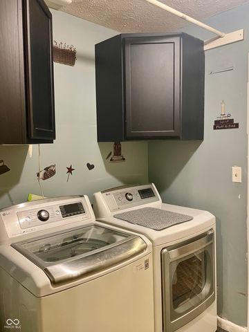 912 Golden Court, Greencastle, IN 46135