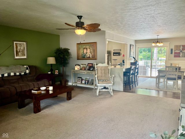 912 Golden Court, Greencastle, IN 46135