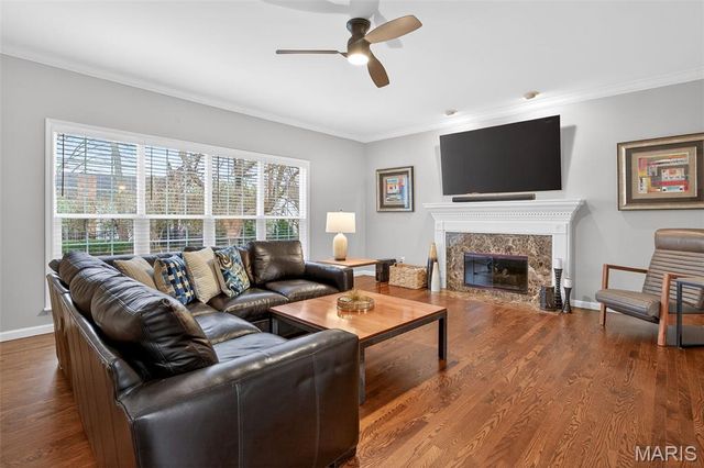 15595 Meadowbrook Circle Lane, Chesterfield, MO 63017