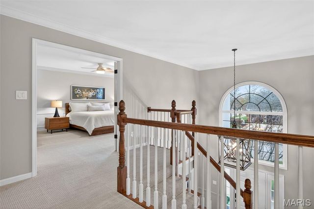 15595 Meadowbrook Circle Lane, Chesterfield, MO 63017