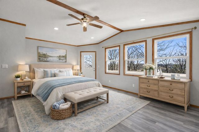 132 Lakeshore Drive, Kimberling City, MO 65686