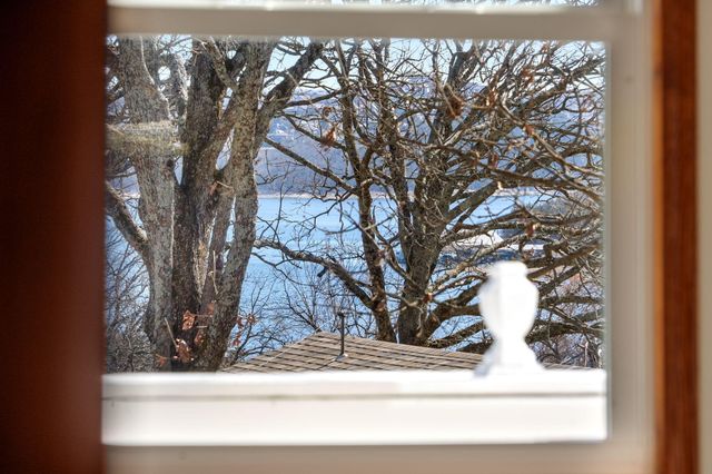 132 Lakeshore Drive, Kimberling City, MO 65686