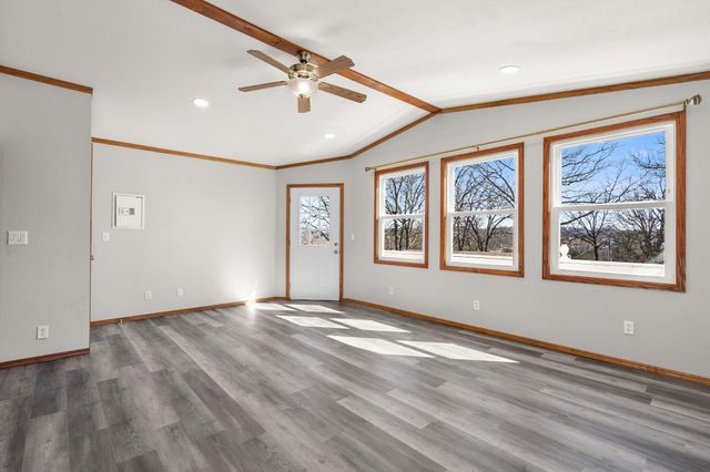 132 Lakeshore Drive, Kimberling City, MO 65686