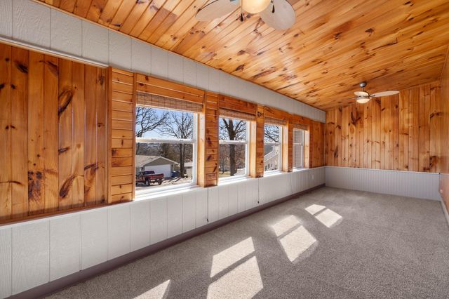 132 Lakeshore Drive, Kimberling City, MO 65686