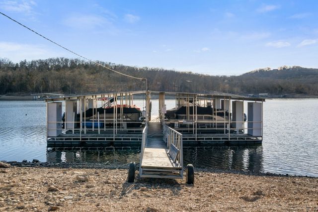 132 Lakeshore Drive, Kimberling City, MO 65686