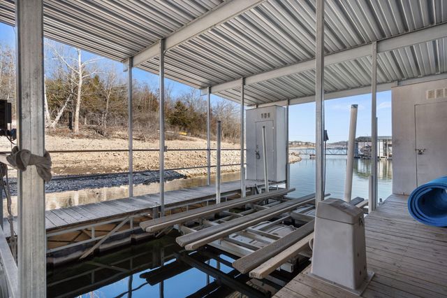 132 Lakeshore Drive, Kimberling City, MO 65686