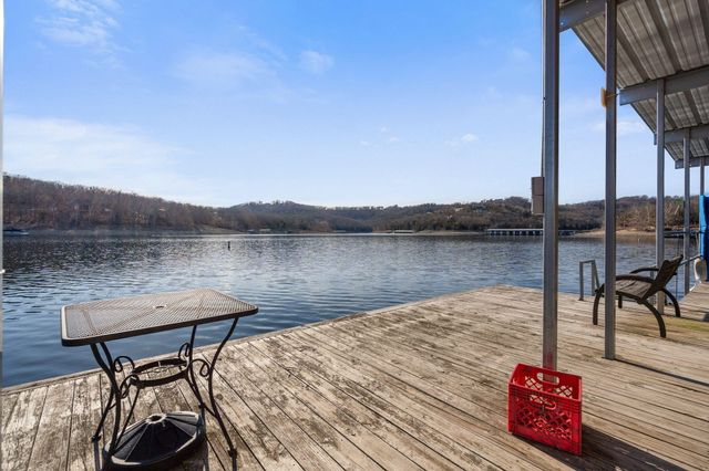 132 Lakeshore Drive, Kimberling City, MO 65686