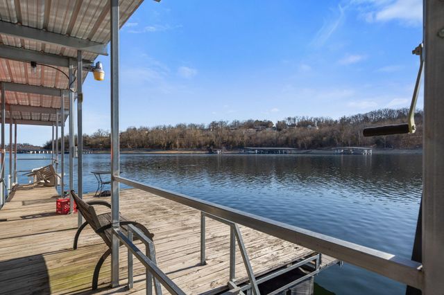 132 Lakeshore Drive, Kimberling City, MO 65686