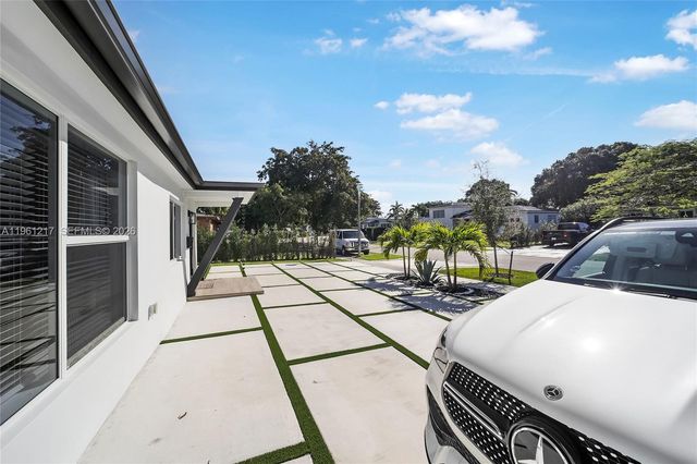 45 NE 124th Terrace, North Miami, FL 33161