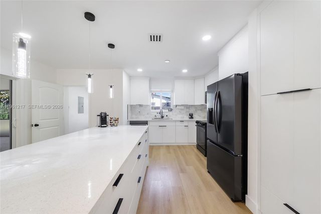 45 NE 124th Terrace, North Miami, FL 33161
