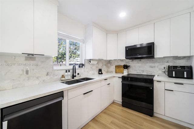 45 NE 124th Terrace, North Miami, FL 33161