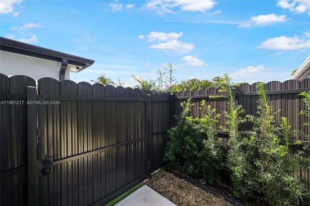 45 NE 124th Terrace, North Miami, FL 33161
