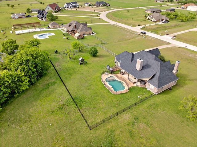 200 Eagle Pass, Royse City, TX 75189