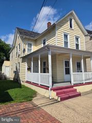 50 BISPHAM ST, Mount Holly, NJ 08060