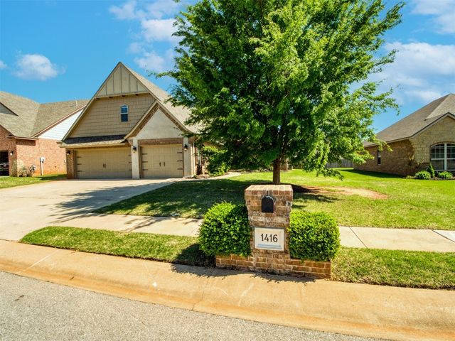 1416 Glenolde Place, Edmond, OK 73003