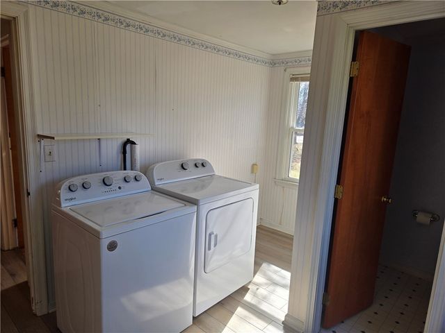 30 Oxford Place, Geneva City, NY 14456