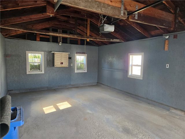 30 Oxford Place, Geneva City, NY 14456