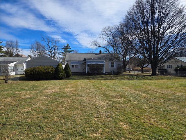30 Oxford Place, Geneva City, NY 14456