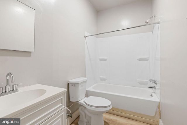 3003 CLIFTON AVE, Baltimore, MD 21216