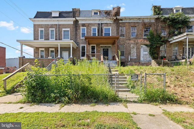 3003 CLIFTON AVE, Baltimore, MD 21216