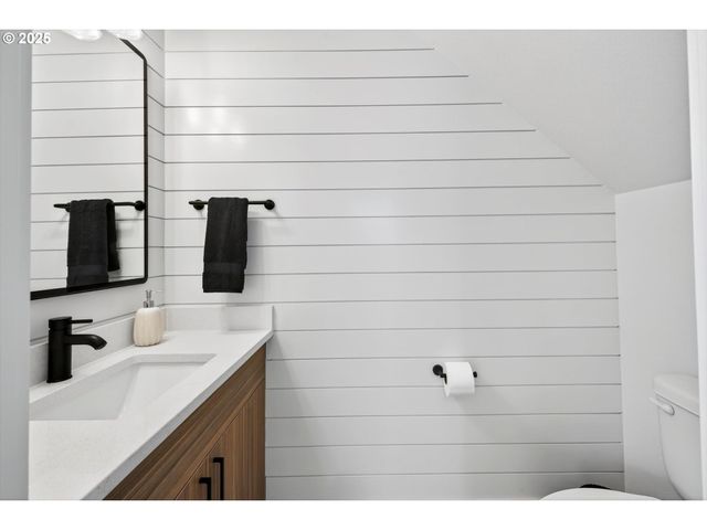 312 G Ave C6, Lake Oswego, OR 97034