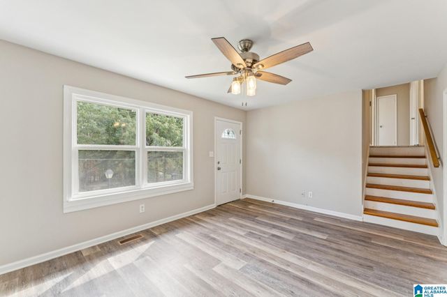 1404 4TH PLACE NW, Center Point, AL 35215