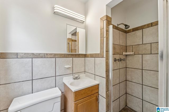 1404 4TH PLACE NW, Center Point, AL 35215