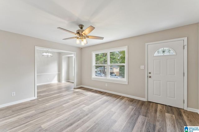 1404 4TH PLACE NW, Center Point, AL 35215