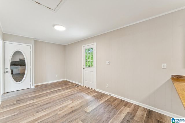 1404 4TH PLACE NW, Center Point, AL 35215
