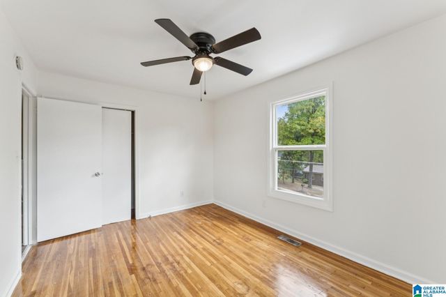 1404 4TH PLACE NW, Center Point, AL 35215