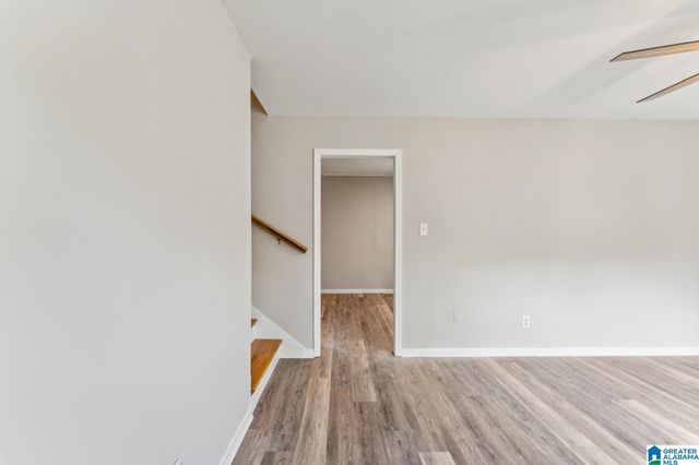 1404 4TH PLACE NW, Center Point, AL 35215